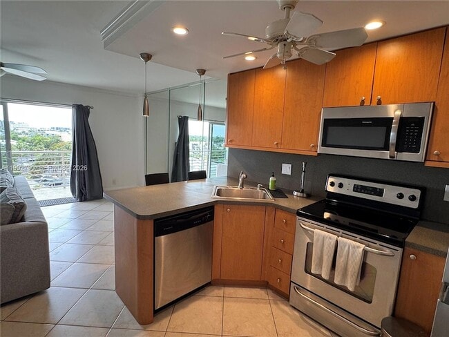 Photo - 2900 NE 30th St Unit 7B
