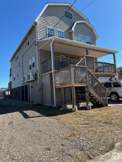 Building Photo - 884 Beach St Rental
