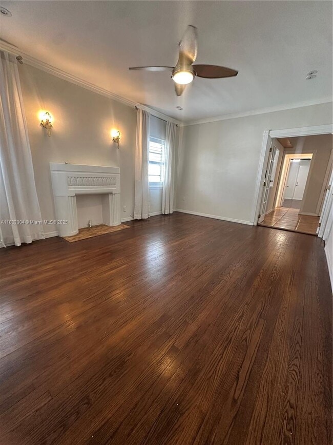 Photo - 1051 Michigan Ave Unidad 3