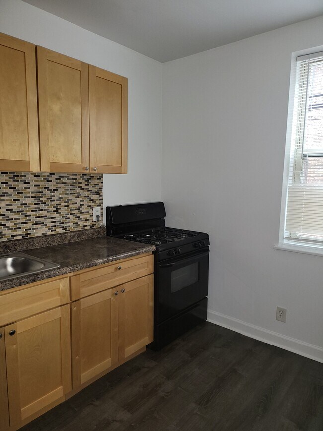 Photo - 6917 S Crandon Ave Unit 6917-1C