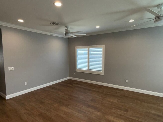 Photo - 2140 E Remington Pl