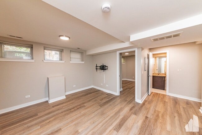 Photo - 1912 N Lincoln Ave