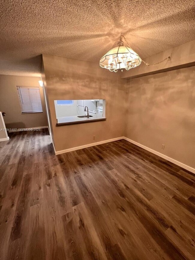 Photo - 403 Gardens Dr Unit 201