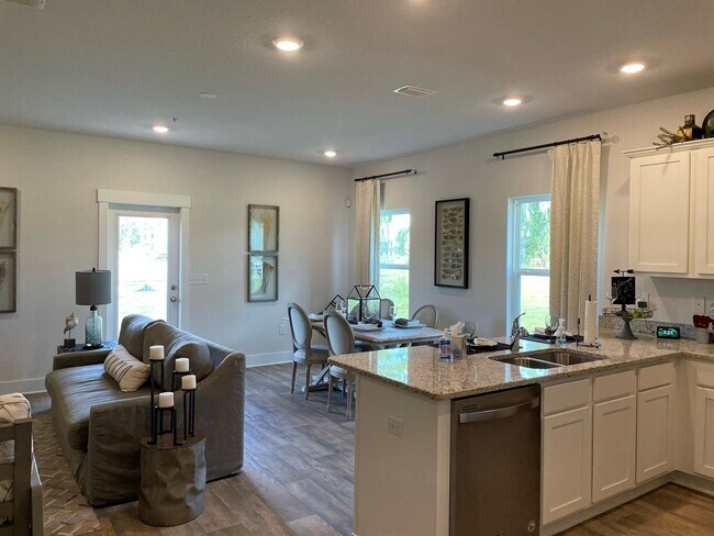 Photo - 9649 Nature Creek Blvd