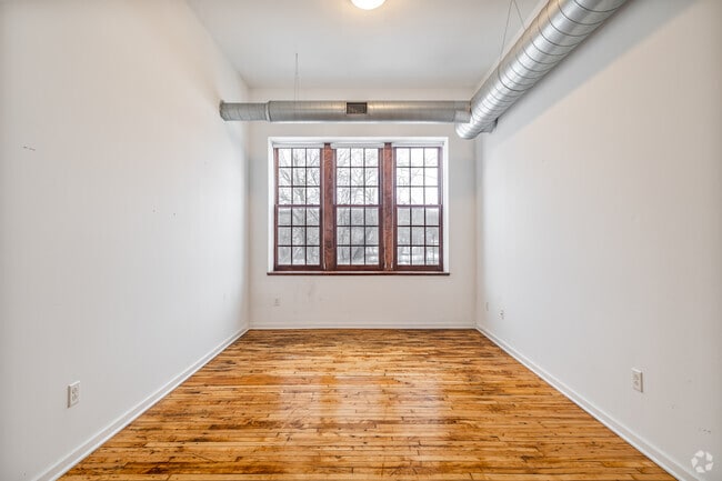 2BR, 2BA - 1,226-1,234SF - Office
