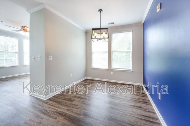 Photo - 4951 Brenman Park Dr Unidad Building 2