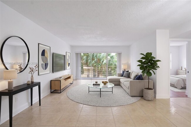 Building Photo - 4205 N University Dr Unit 303