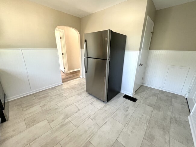 Photo - 365 Sunset Dr