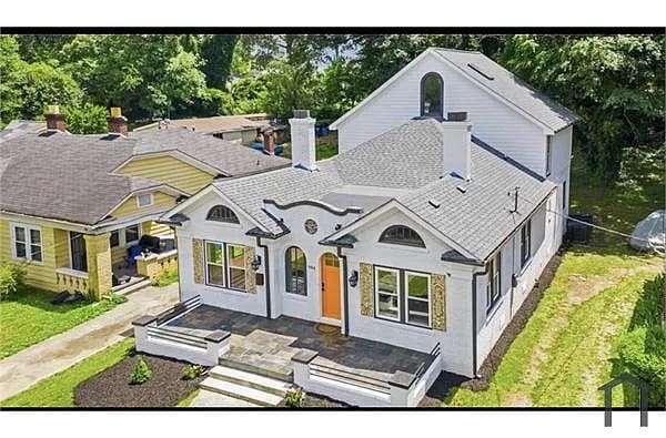 Photo - Room in House on Dill Ave SW