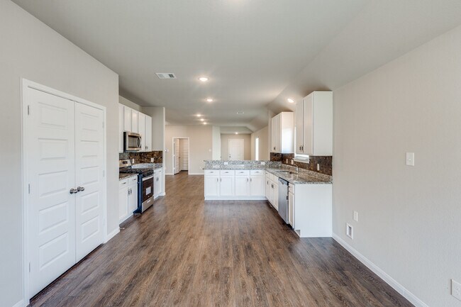 Photo - 13840 Green Heron Way