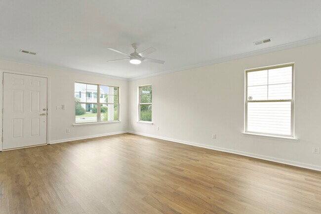 Photo - 3 Chandler Bluff Dr