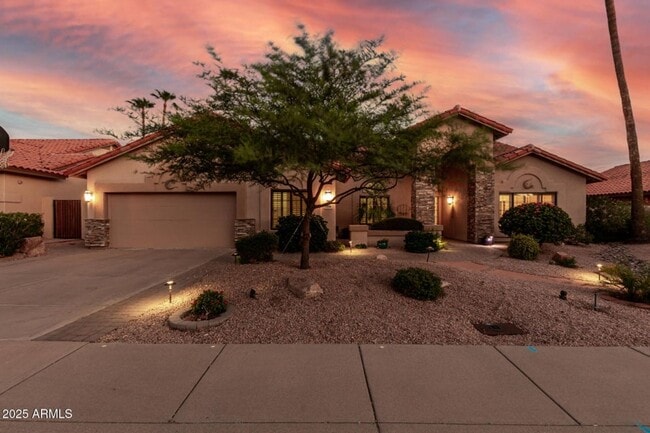 Photo - 4 Bedroom 2 Bathroom Scottsdale Ranch Home