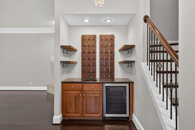Photo - 306 Hillside Ave