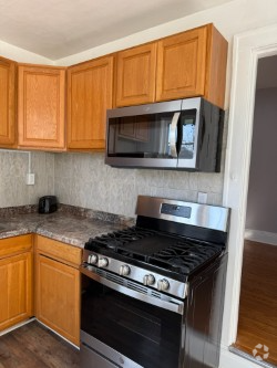 Building Photo - 48 Parkside Ct Unit 2 Rental
