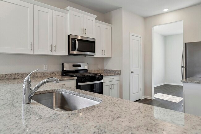Photo - 15818 Berry Hl Dr