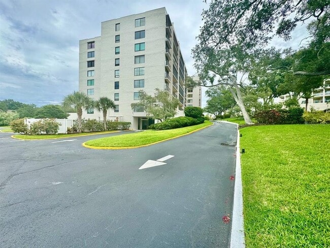 Photo - 220 Belleview Blvd Unit 311
