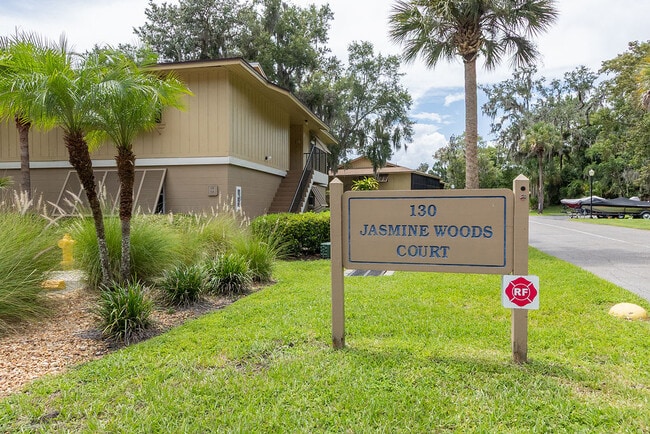 Photo - 130 Jasmine Woods Ct