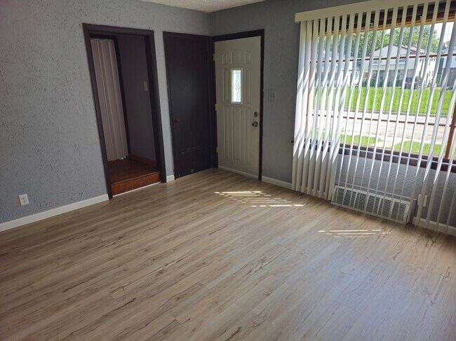 Photo - 4871 N 20th St