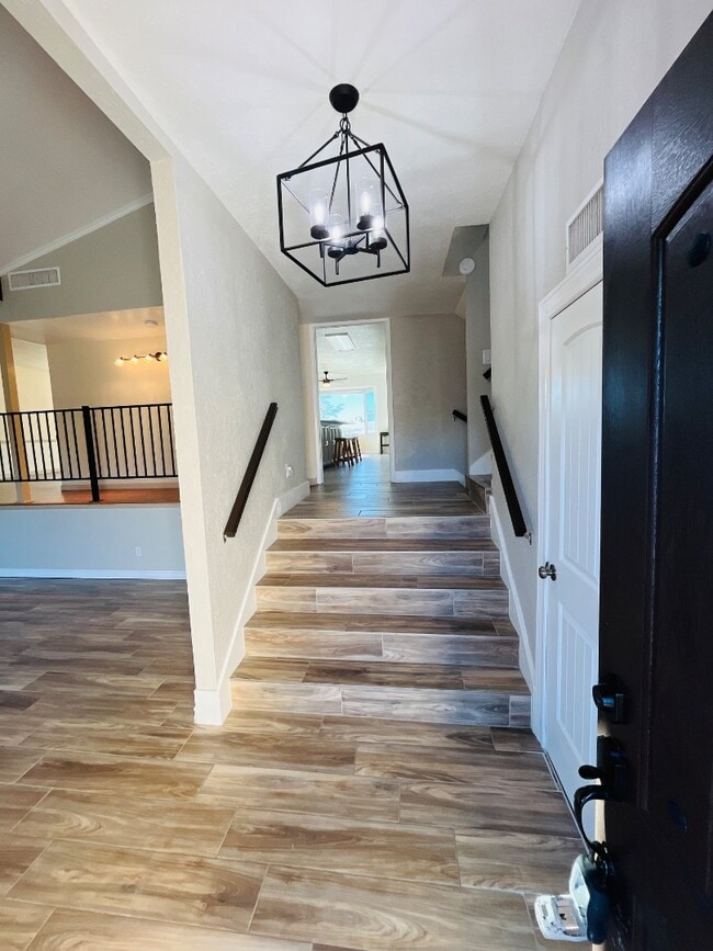 Photo - 6407 Los Altos Dr