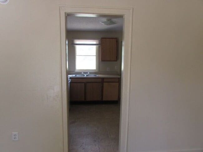 Photo - Centrally Located!