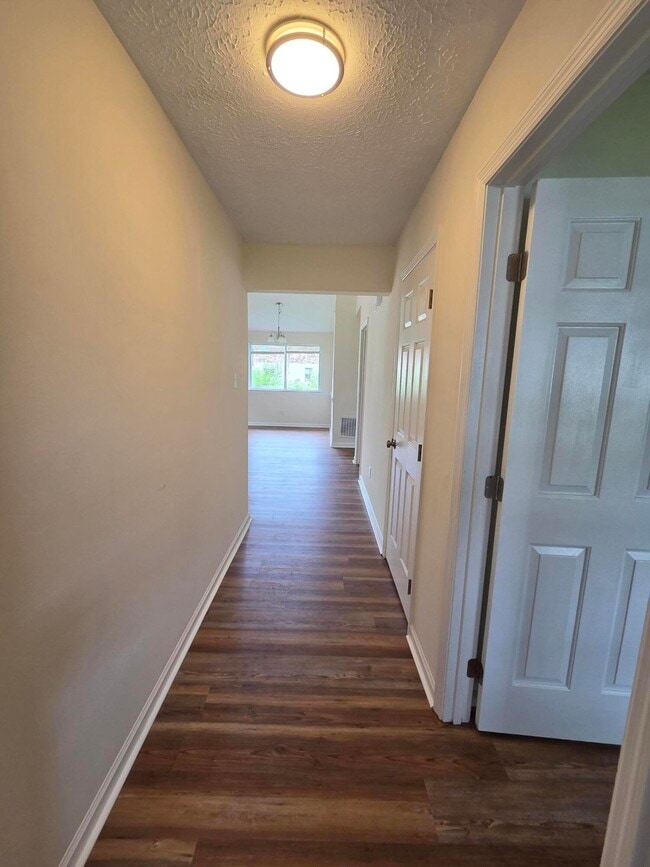 Photo - 1361 Grafton Dr