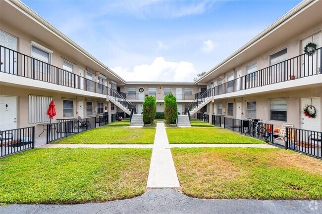 Building Photo - 1230 Old Boynton Rd Unit 214 Rental