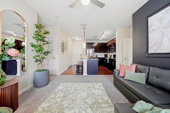 1702 W Cleveland St Unit SI FL1-ID1552707P