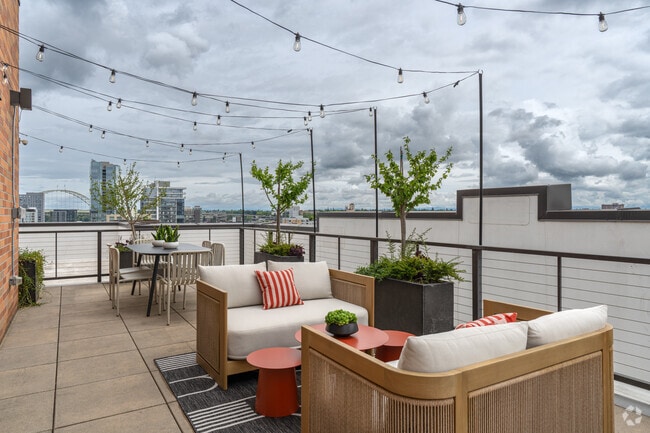 Rooftop Lounge