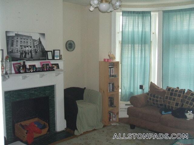 Photo - 67 Harvard Ave Unidad 1