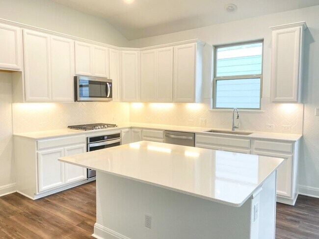 Photo - 613 Georgia Lace Trail