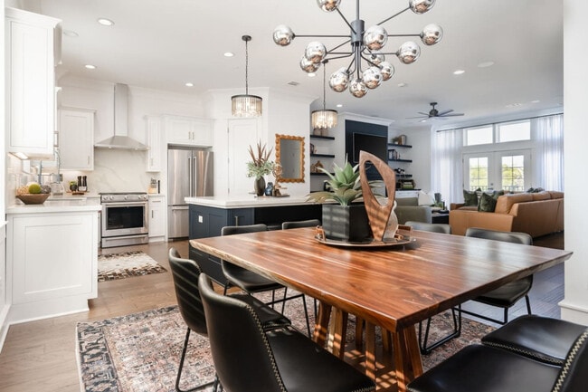 Photo - 218 Tarrow St Unidad ID1071608P