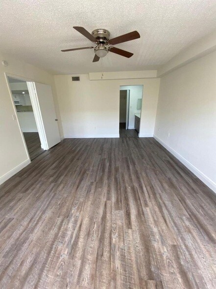 Photo - 18335 NW 68th Ave Unit 790-220