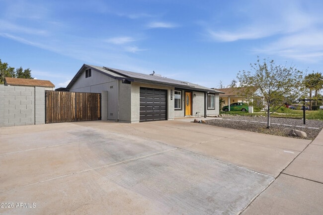 Photo - 1504 W Marlboro Dr