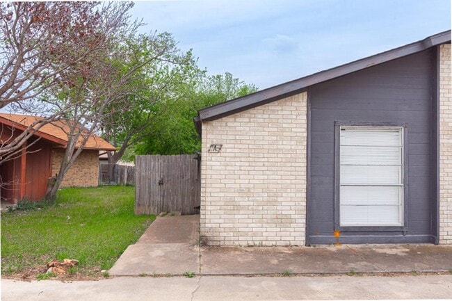 Photo - 2204 Wheeler Ave