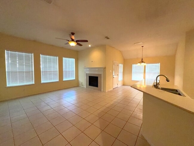 Photo - 20007 Brackenton Crest Dr