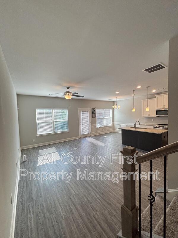 Photo - 1380 Sugar Glen Ct