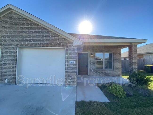 Photo - 201 Sparrow Cove