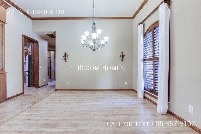 Photo - 2316 Redrock Dr