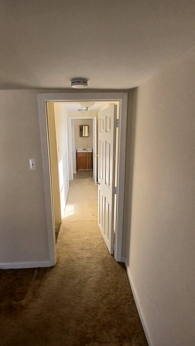 Photo - 271 W Main St