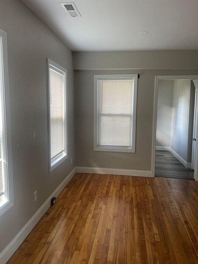 Photo - 52 Myrtle Ave Unit #1