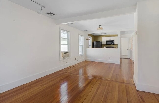 Photo - 21 Florence St Unit 1