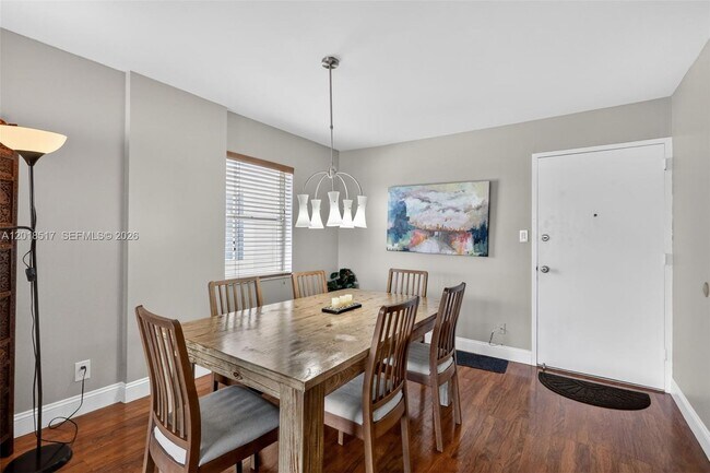 Photo - 401 Golden Isles Dr Unit 208
