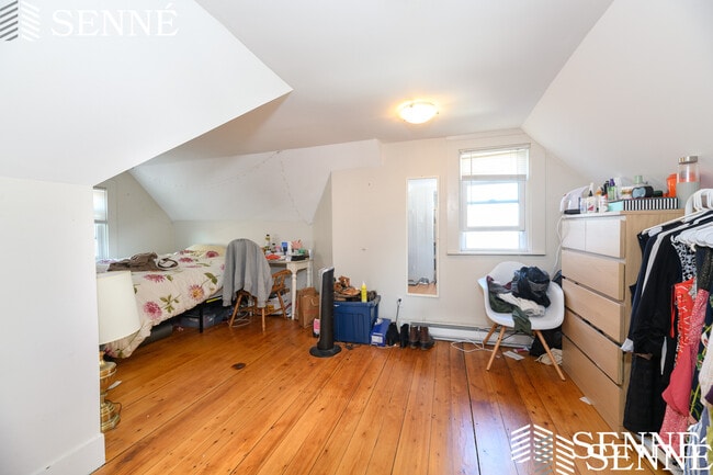 Photo - 5 Beacon St Unit 2