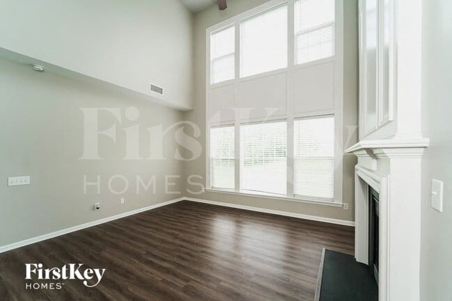 Photo - 10435 Olde Ivy Way