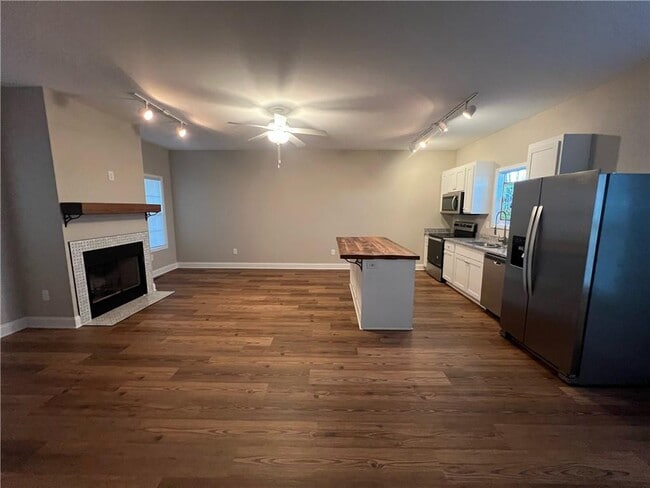 Photo - 626 Liberty Pk Dr