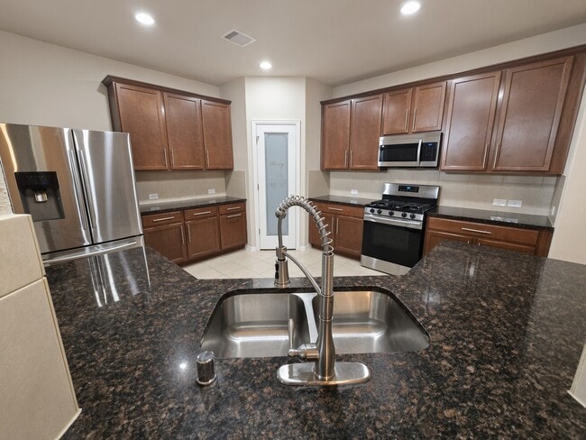 Photo - 8723 W Cres Lake Cir