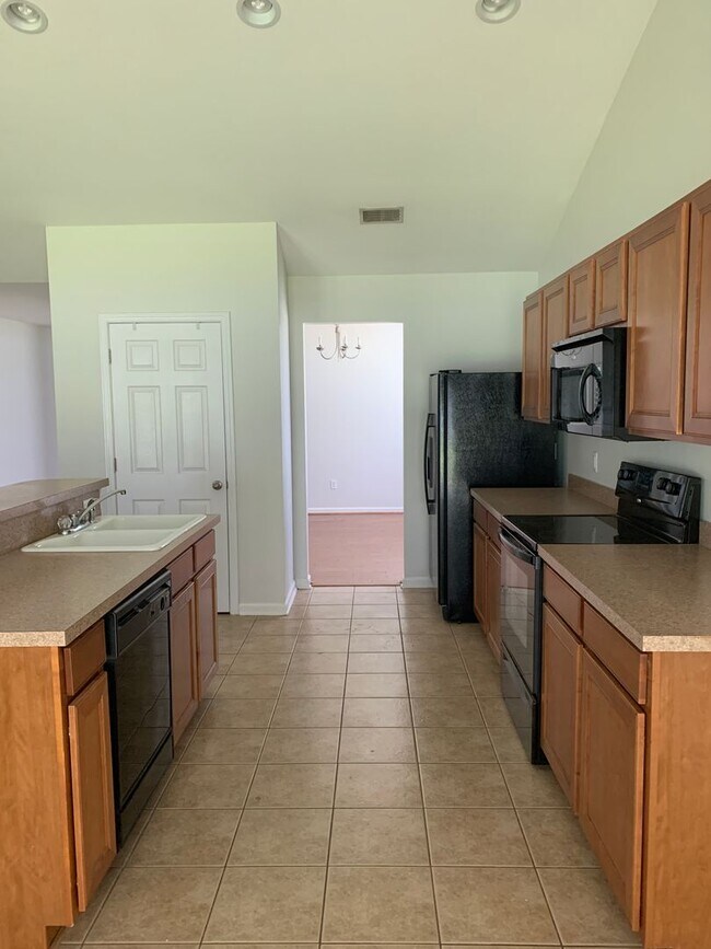 Photo - Hamilton Grove @Savannah Quarters off the ...