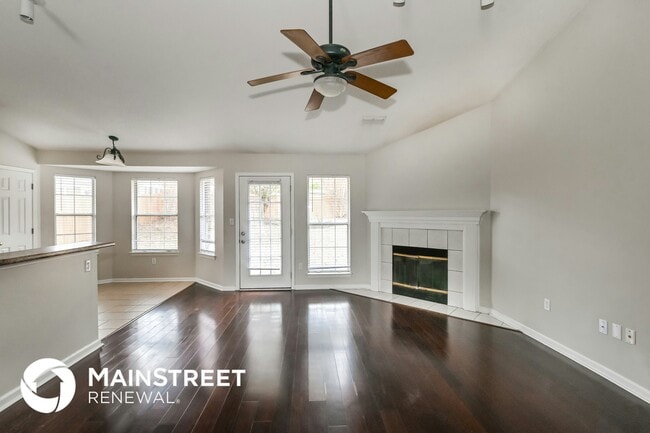 Photo - 5545 Annandale Dr