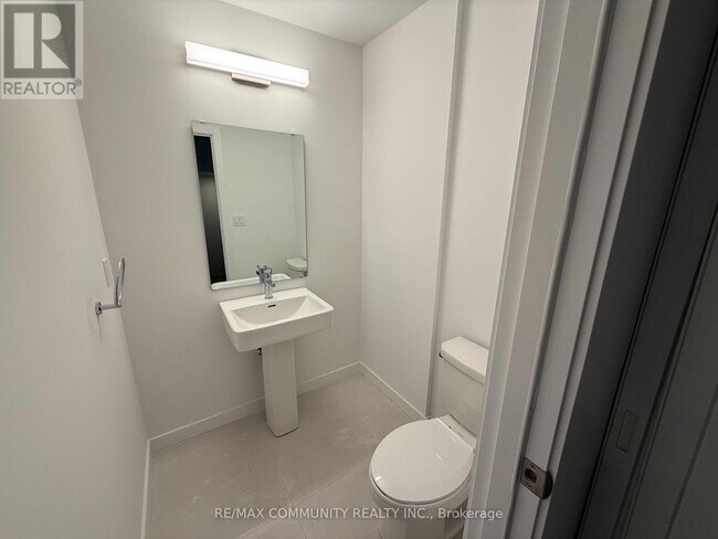 Photo - 117 Marydale Ave