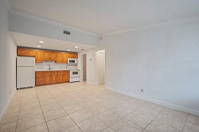 Photo - 7110 Southgate Blvd Unit 7110